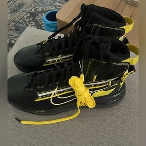 Nike Air Max 720 Saturn All Star “Motorsport” size 14